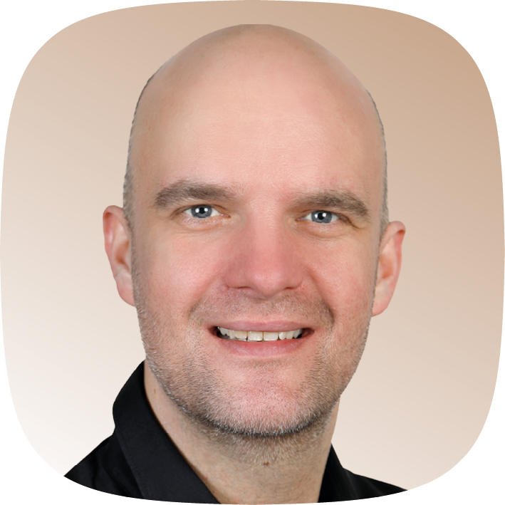 dennis-jukszat-stopperka-mitarbeiter-leitung-lager