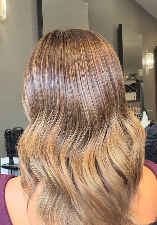 asp-kitoko-anti-frizz-moodbild-mit-gepflegtem-glaenzendem-haar