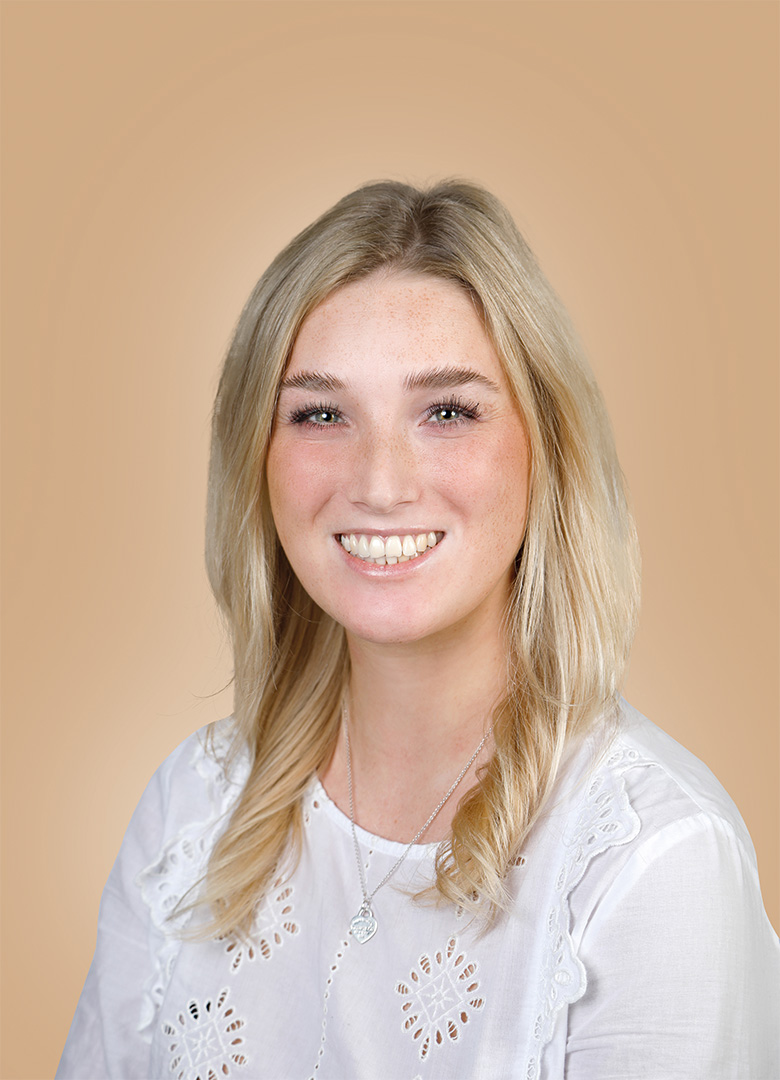 bild_lina_boyens_mitarbeiterin_auftragsbearbeitung_stopperka