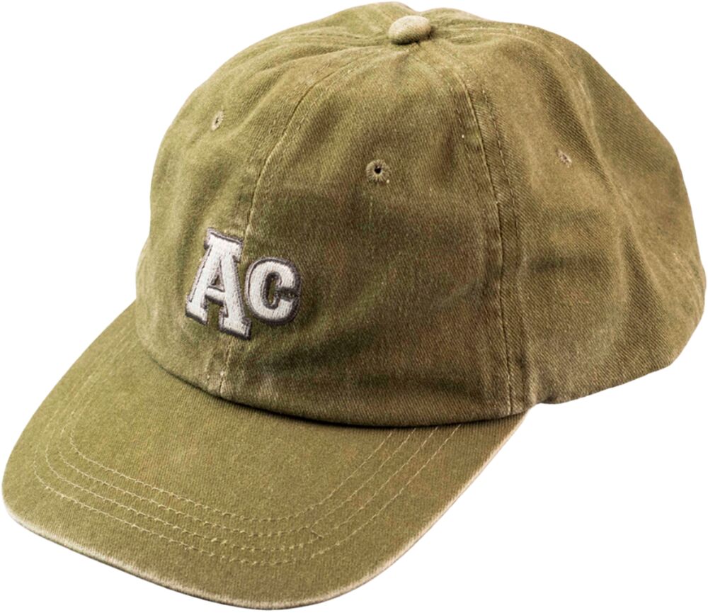 73750013-american-crew-olivefarbene-cap-mit-ac-stickerei-vorne-schräg-aufgenommen
