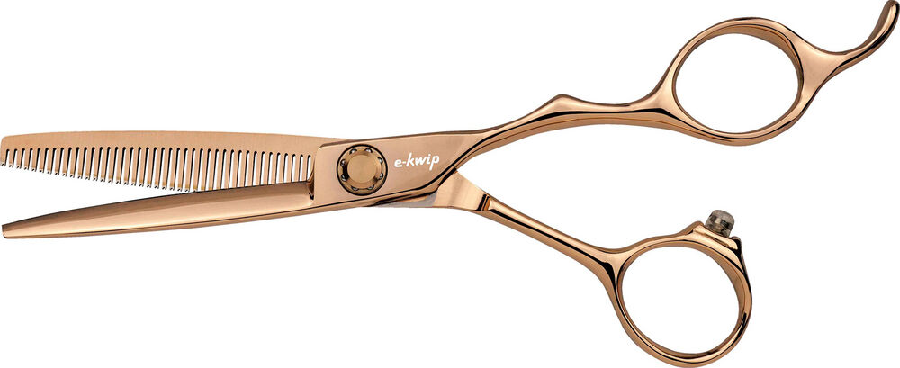 E-Kwip Kuro Scherenset Rose Gold (5.5 + Modellierschere 5.5 mit 40 Zähnen) E-Kwip Kuro Scherenset Rose Gold (5.5 + Modellierschere 5.5 mit 40 Zähnen)