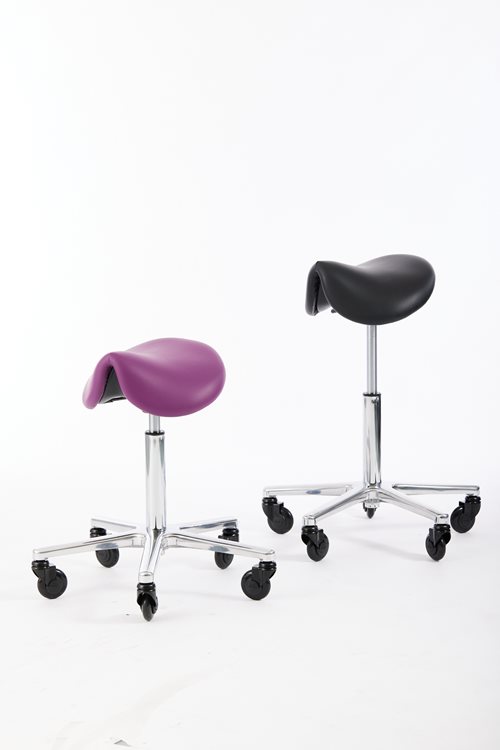 Arbeitshocker mit Sattelsitz 
