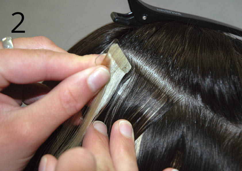 doublehair_tape_extensions_easy_length_und_volume_anwendung_step_2