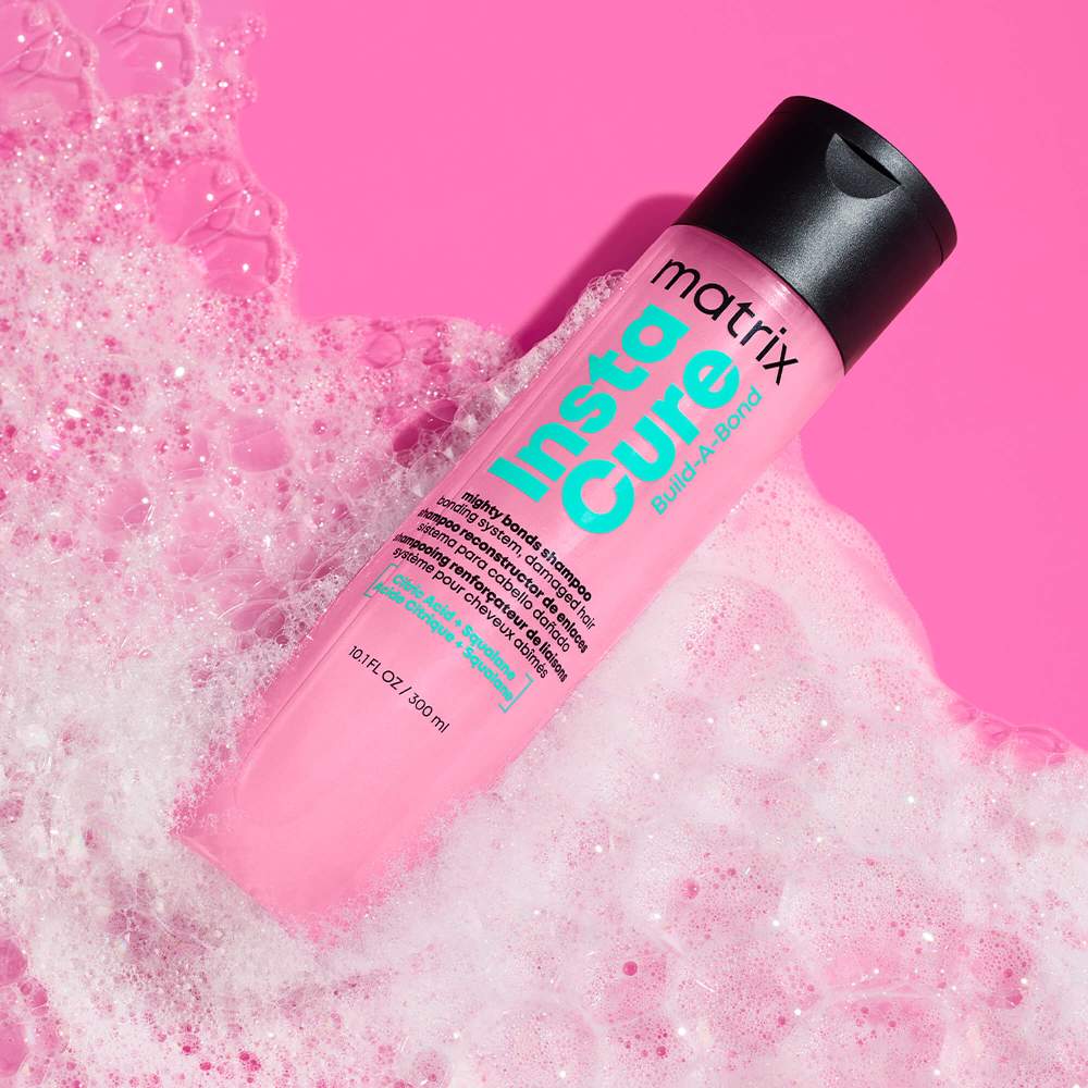 Matrix Insta Cure Build-A-Bond Shampoo (stärkt die Haarbrücken)