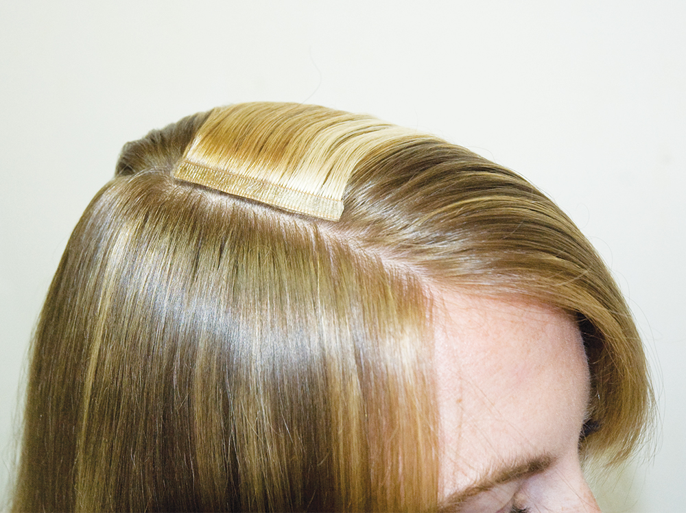 Tape Extensions + Clip Application 25cm Tape Extensions + Clip Application 25cm