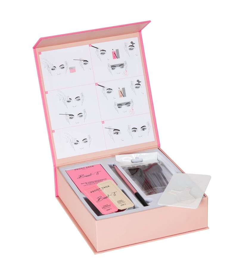 peggy-sage-augenbrauenlifting-set-pink-box-geoeffnet-mit-dem-inhalt-zu-sehen