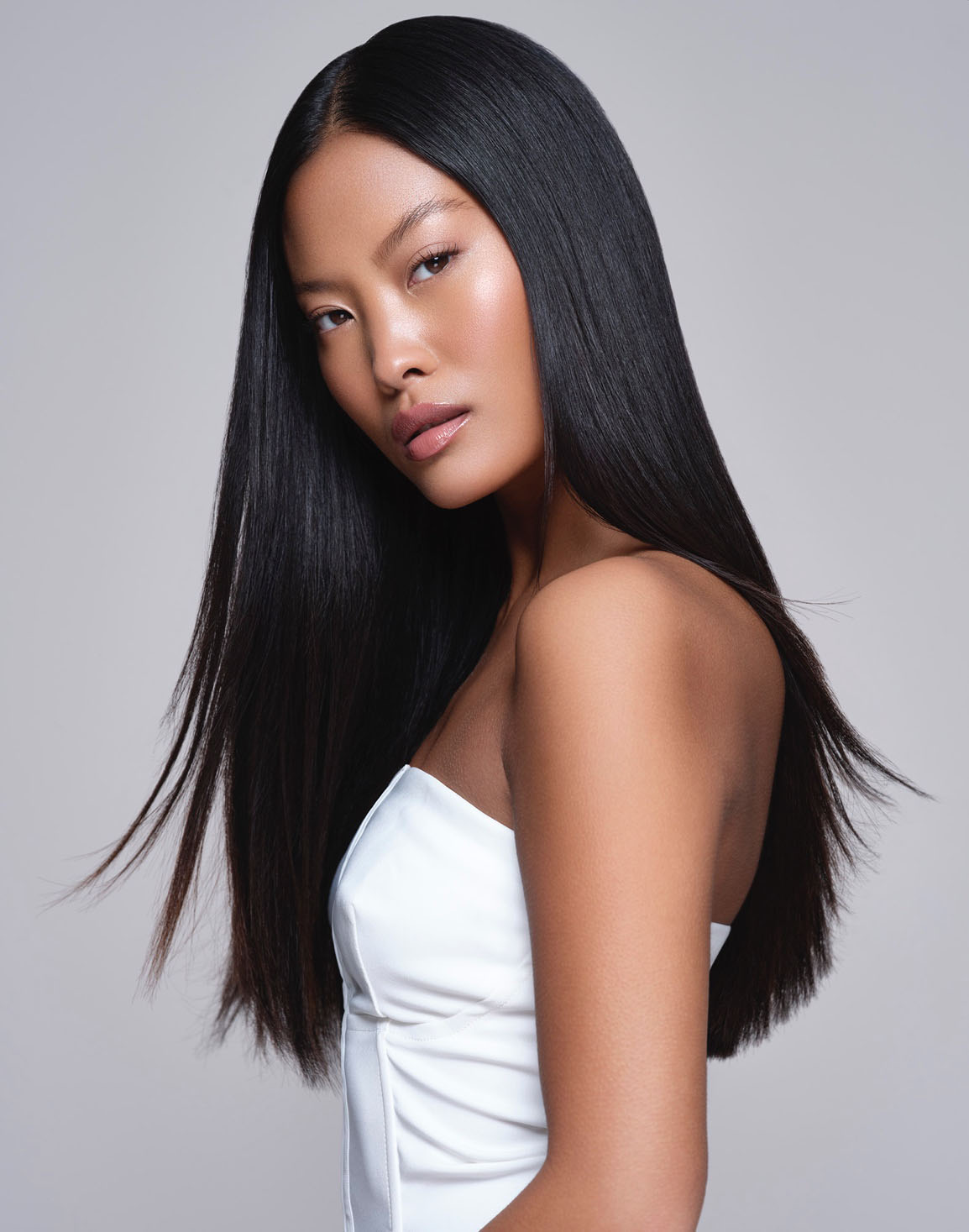 Beispielbild gepflegte Haare mit Kitoko Haaröl Beispielbild gepflegte Haare mit Kitoko Haaröl