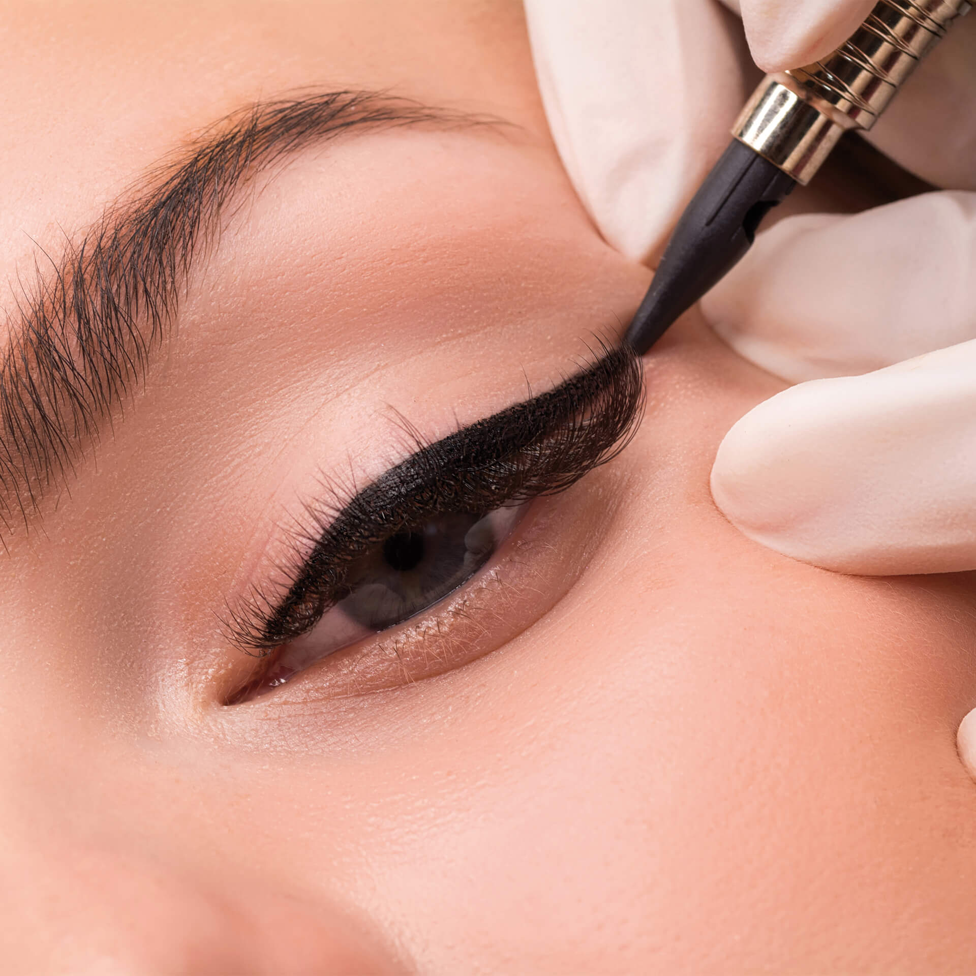 Seminar 4: Permanent Make-up - Wimpernkranzverdichtung