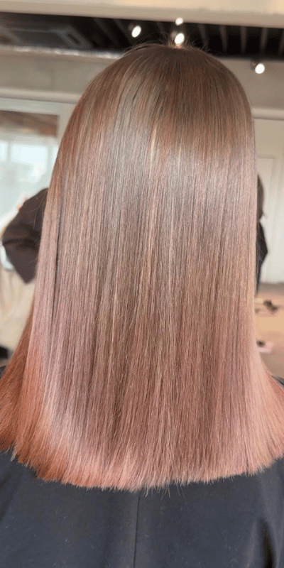 glattes-langes-haar-in-rose-kupfer-gefaerbt-mit-dusy-professional-color-reflexia