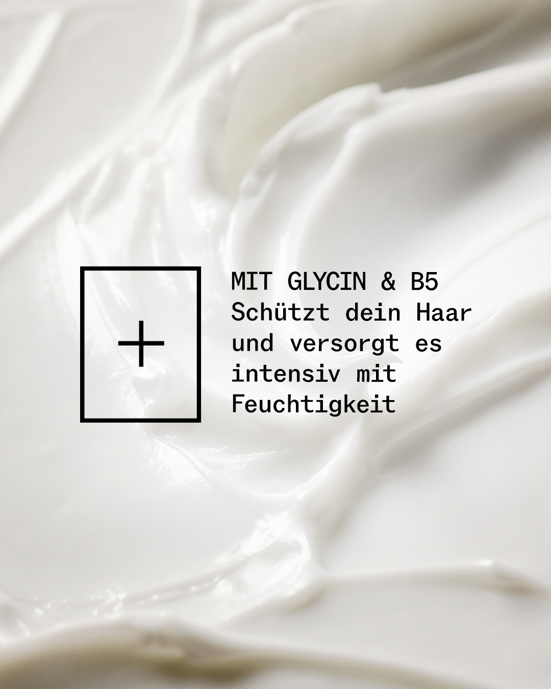 weisse-creme-textur-im-hintergrund-mit-text-zu-glycin-und-b5-fuer-feuchtigkeit-und-haarschutz
