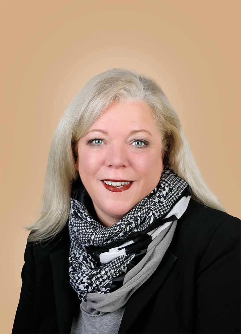 bild_britta_kramer_mitarbeiterin_auftragsbearbeitung_stopperka