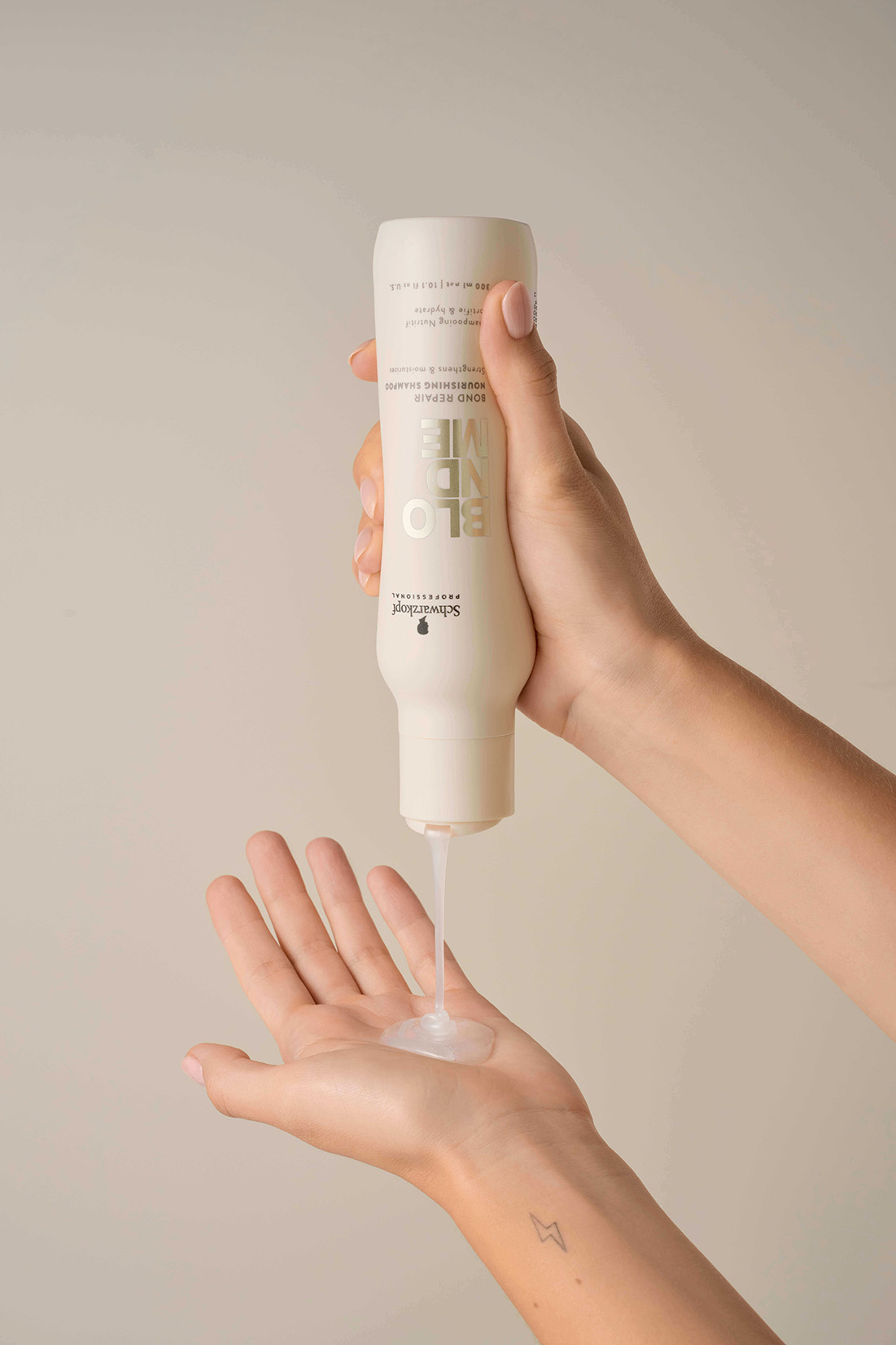 Blondme Bond Repair Nourishing Shampoo (Feuchtigkeit für blondes Haar)